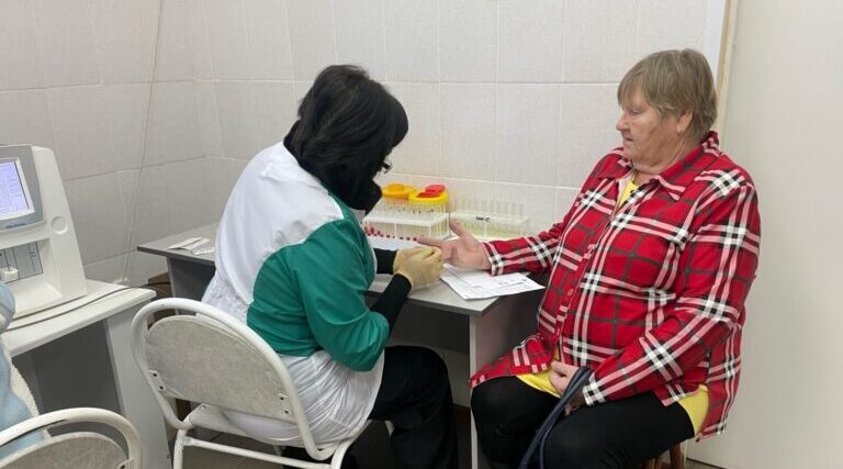 В Комаричском районе диспансеризацию в 2025 году прошли 5746 человек