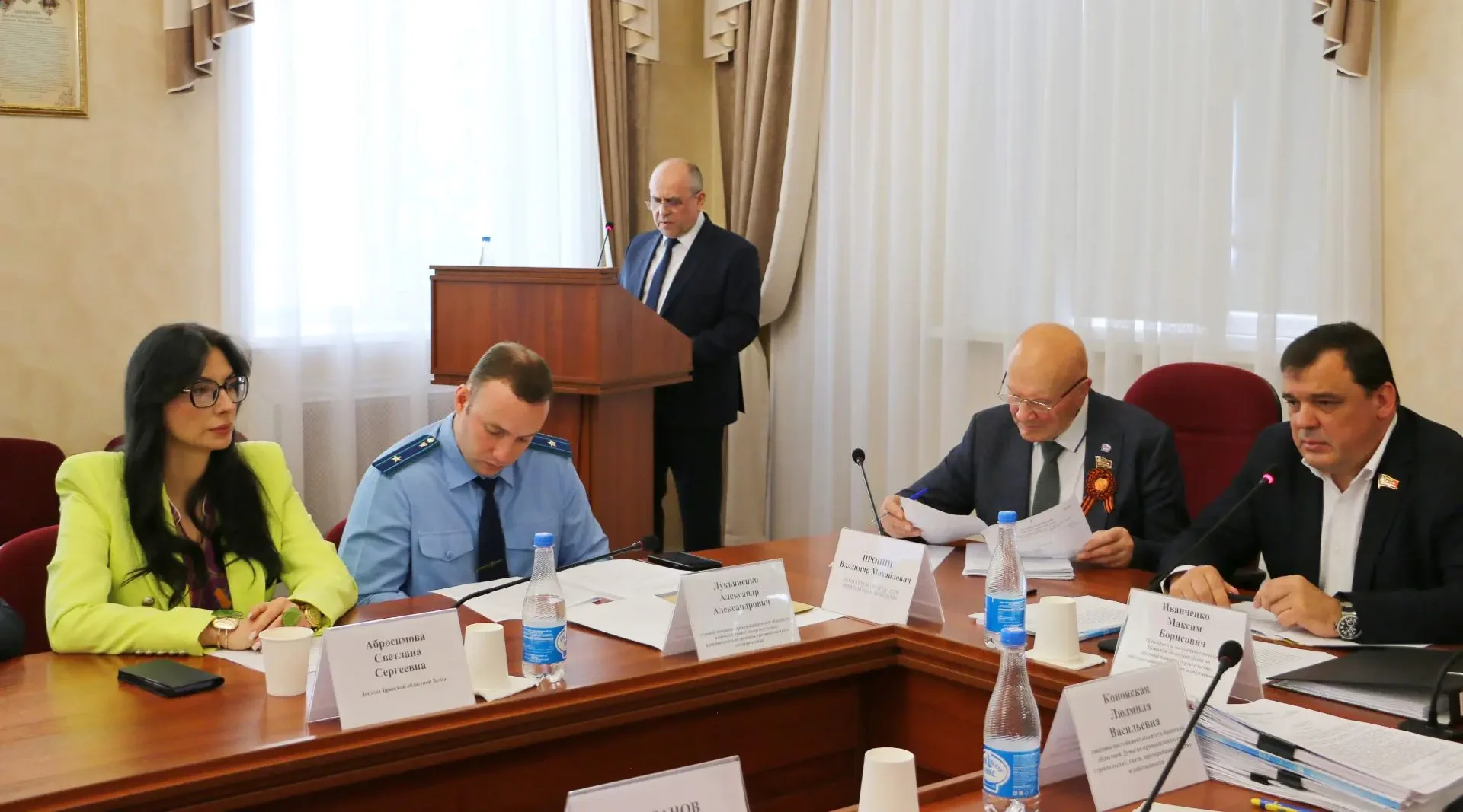 В Брянской области профильный комитет проверил реализацию госпрограмм