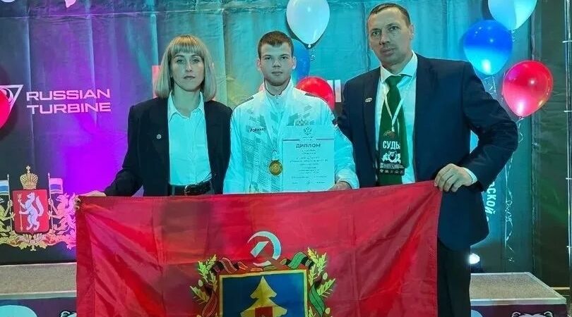 Брянский атлет Кирилл Шумский получил звание Мастера спорта России