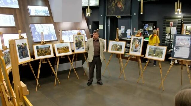 На Партизанской поляне открылась выставка фотохудожника Сергея Зятикова