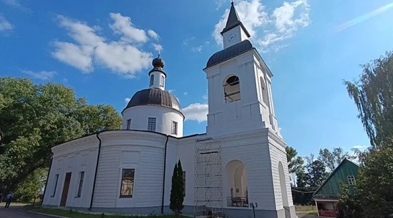 В Брасово завершена масштабная реставрация усадебного храма