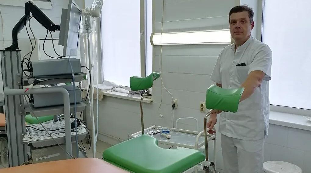 В Брянской городской больнице №2 успешно провели сложную операцию, сохранив органы пациента