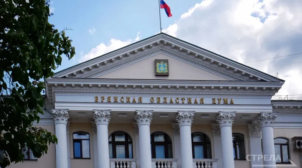 В Брянске родным погибших Героев СВО вручили посмертные награды