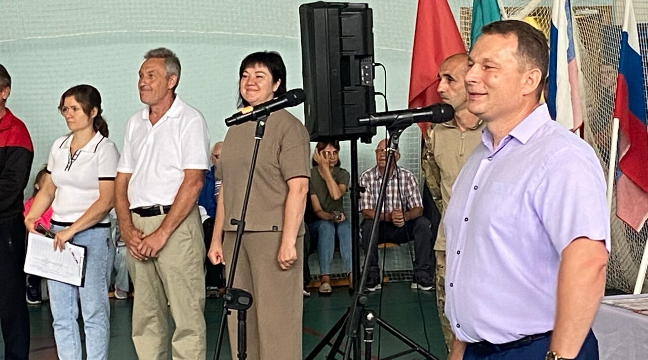 В Поселке Комаричи состоялся праздник, посвящённый Дню физкультурника