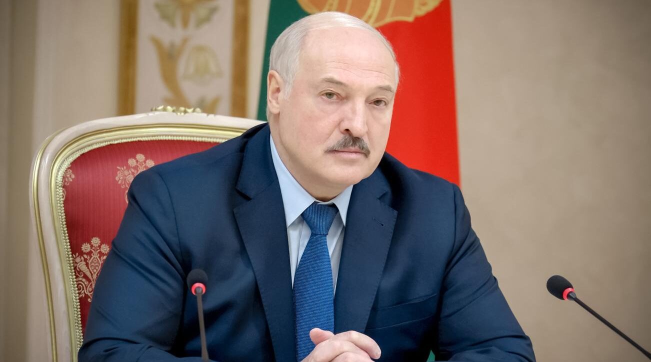 Лукашенко выразил благодарность Ковальчуку за поддержку белорусов после атак беспилотников