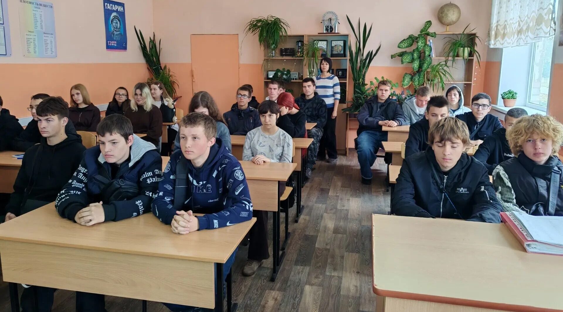В Комаричском техникуме прошел тренинг по составлению резюме