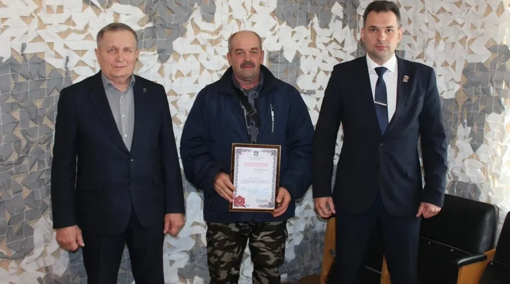 В Суземском районе состоялось чествование работников дорожного хозяйства